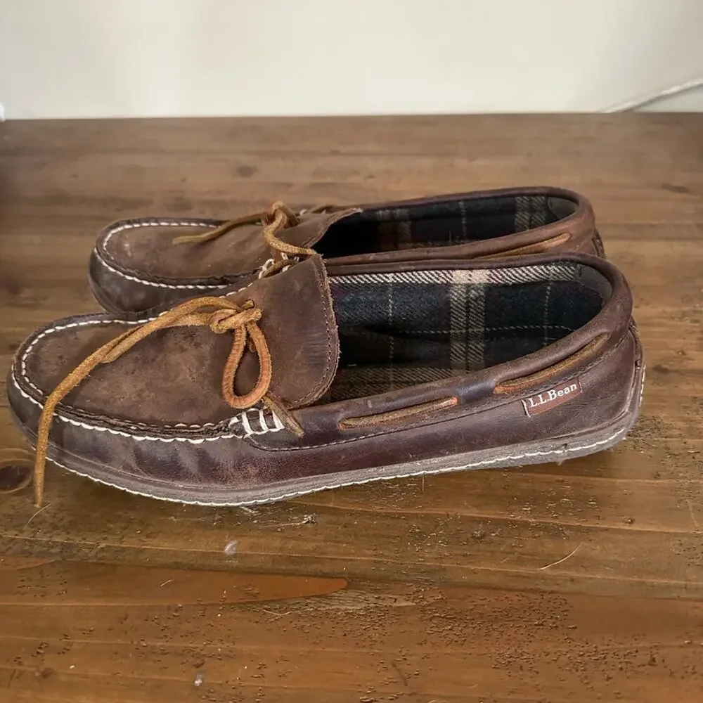 LL Bean Men's Flannel Lined Brown Slippers Size 9M Leather Moccasin Shoes
